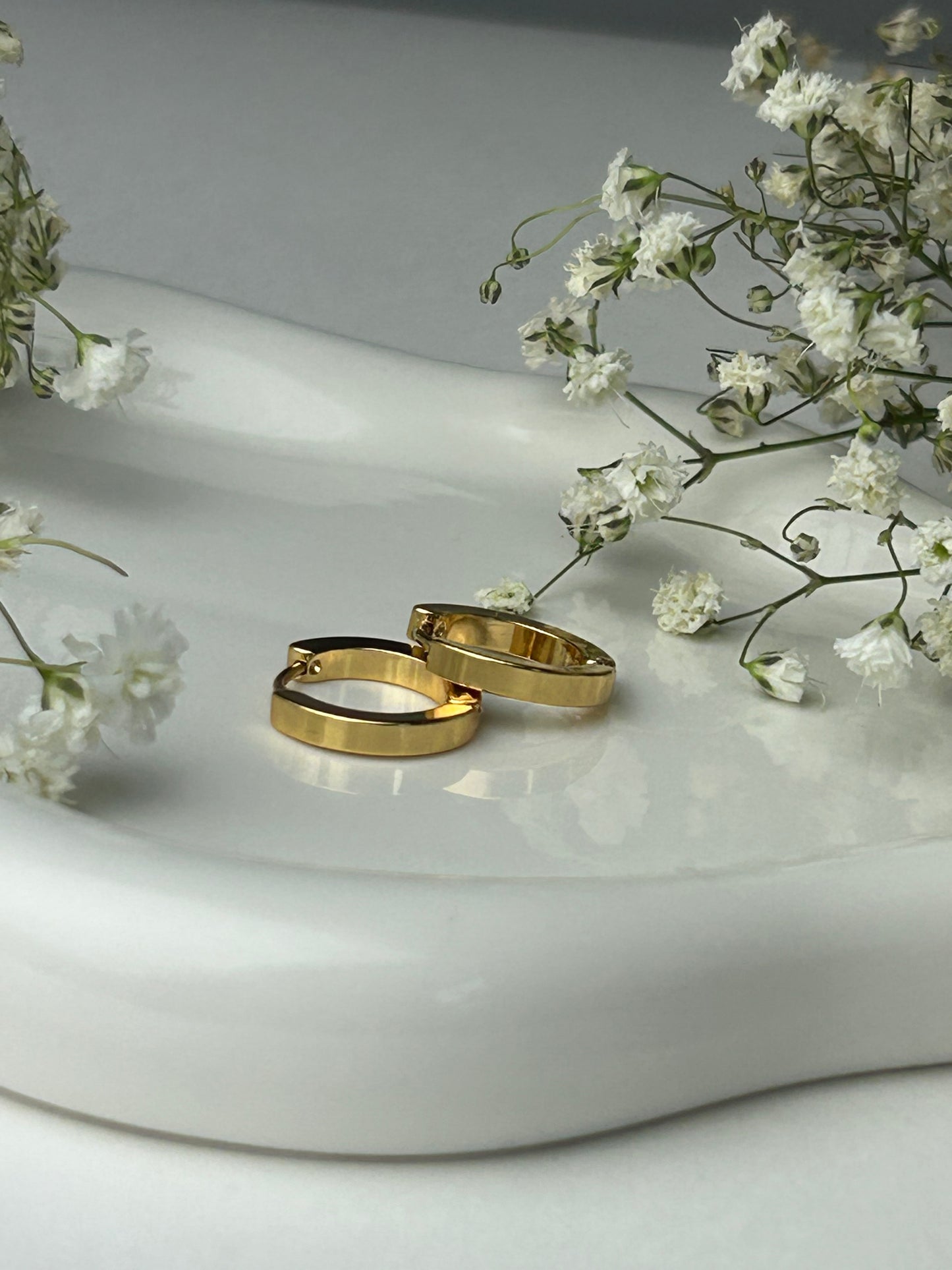 Cirilla Huggies 12mm